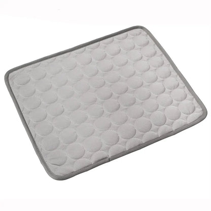 Summer Pet Ice Pad Cool Sleeping Mat Breathable Ice Silk Washable Pet Bed Durable Dog Cat Cushion Pet Supplies for Home Outdoor